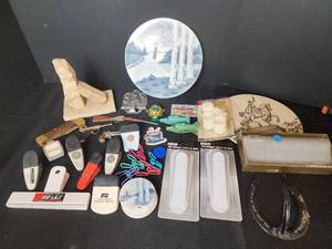 lot 190 image: New Doorstops, Hardware, Clips, Knife, Miniature Guns, Trivets, and More