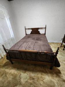 lot 6 image: Antique 1927 Charles Crook Furniture Co. Hutchinson, Ks Full Size Bed (headboard, footboard, rails, slats, boxspring, and Posture Beauty Preferred Choice Black Beauty mattress) (matches lots 5 and 7)