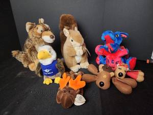 lot 211 image: Stuffed Animals with Beanie Baby Chocolate Moose - with Tag Errors