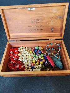 lot 269 image: Wooden Jewelry Box with Contents