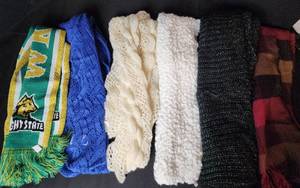 lot 278 image: Scarves