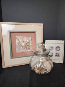 lot 290 image: Jar of Seashells, Beach Sand, and (2) Pictures