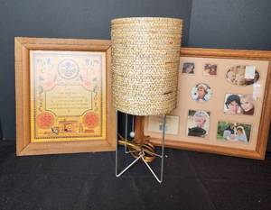 lot 336 image: Lamp (powers on), Picture Frame, and Kitchen Sign