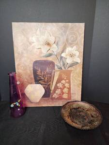 lot 340 image: Home Decor