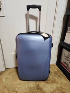 lot 367 image: Hard Suitcase on Wheels