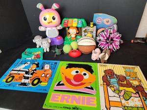 lot 411 image: (3) Wooden Puzzles (Complete) and Toys