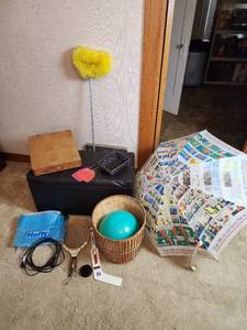 lot 34 image: Storage Ottoman, Umbrella, Large Ziplock Storage Bags, and More