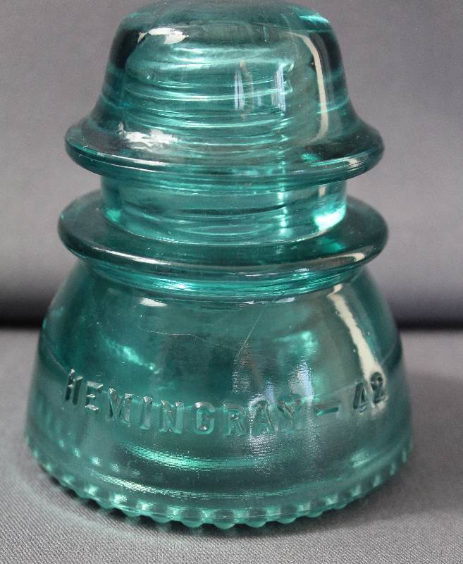 lot 4094 image: Vintage Hemingray #42 Green Glass Insulator Made in USA