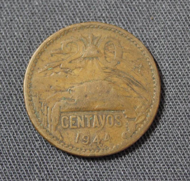 lot 4110 image: 1944 Mexican Coin - Estados Unidos Mexicanos 20 Centavos  20 Cent