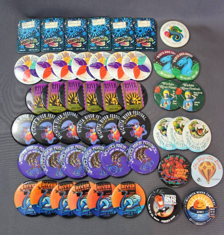 lot 4133 image: Lot of Wichita, KS Riverfest Buttons from Year Past What a Piece of History