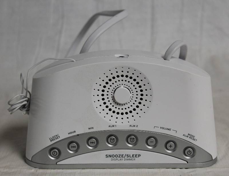 lot 5025 image: Timex Digital Alarm Clock Radio w AUX Port