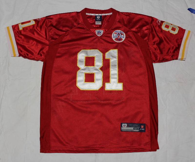 lot 4147 image: Kansas City Chiefs Reebox Jersey - #81 MOEAKI Size 50 (XLarge)