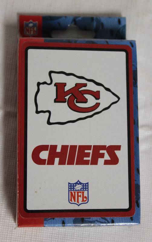 lot 4154 image: NFL Kansas City Chiefs 5660 Playing Cards
