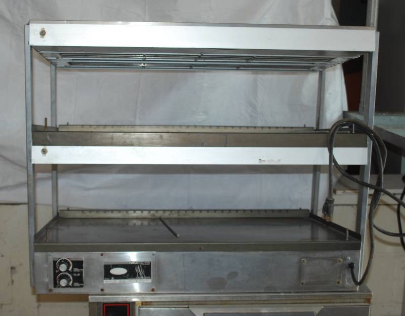 lot 6112 image: Commercial Restaurant Hatco Glo-Ray Food Warmer