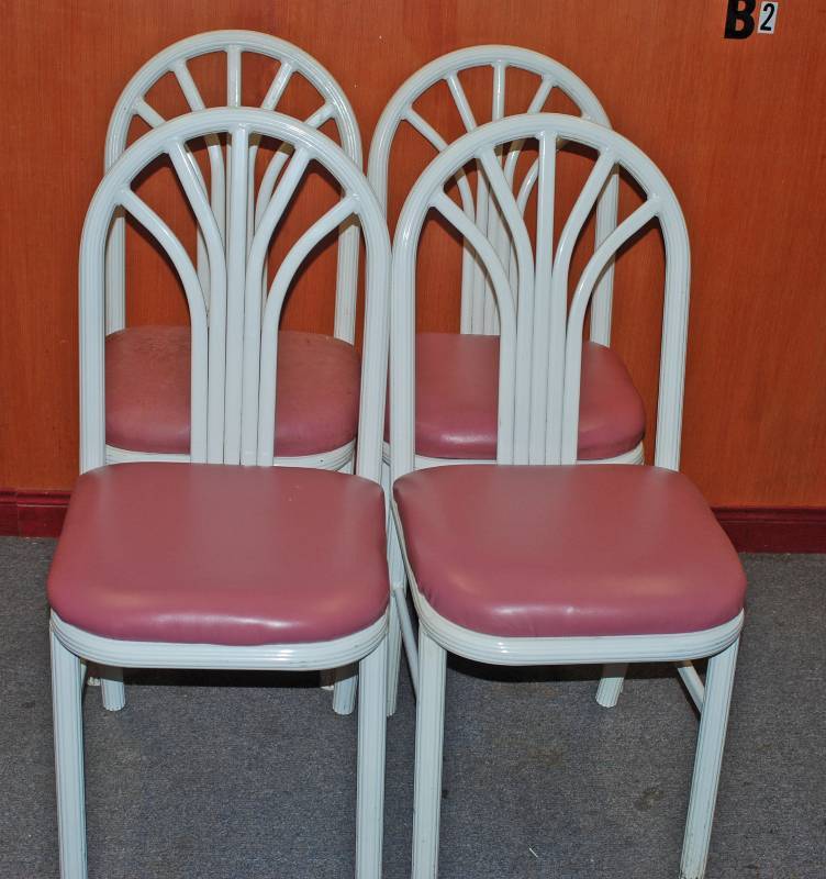 lot 5227 image: Lot of 4 - Restaurant Dining Chairs - Heavy Aluminum White Frame