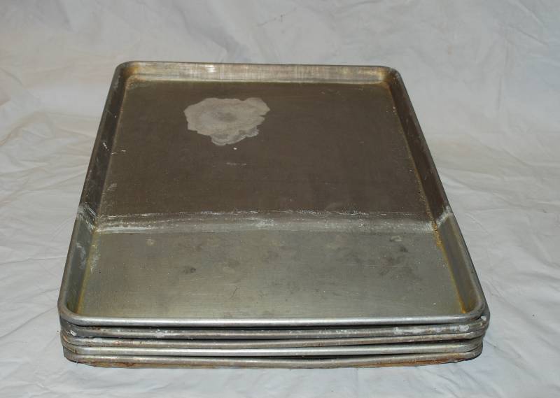 lot 5308 image: Lot of 5 Commercial Baking Sheets - 26 x 18
