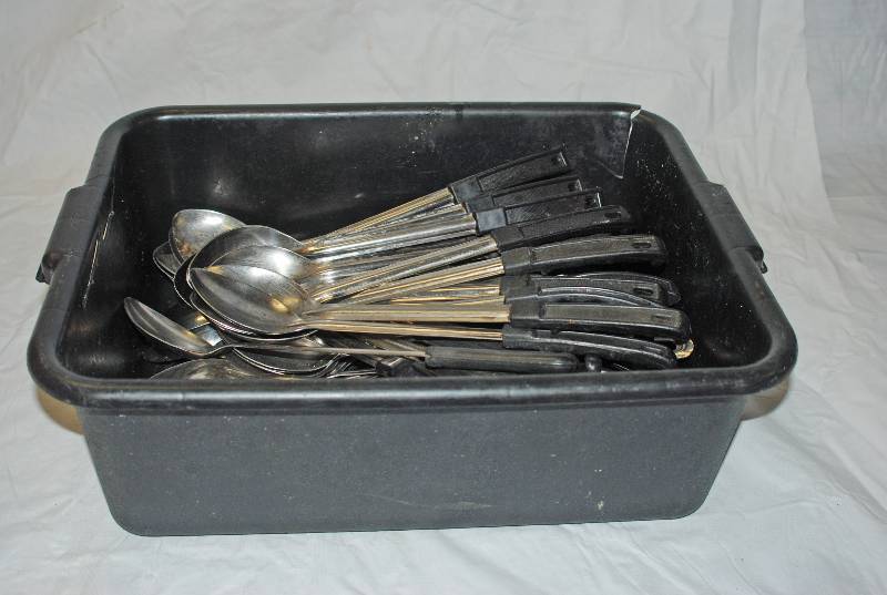 lot 5318 image: Lot of Serving Scoops and Spoons - See Pictures