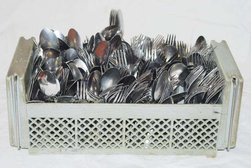 lot 5321 image: Lot of Restaurant Silverware - In a dishwasher basket - a bunch See photos