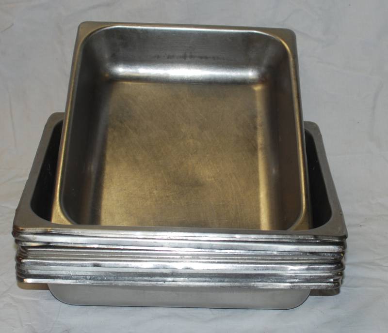 lot 5102 image: Lot of 12 - Stainless Steel Buffet Serving Trays  Approx 13 x 10.5