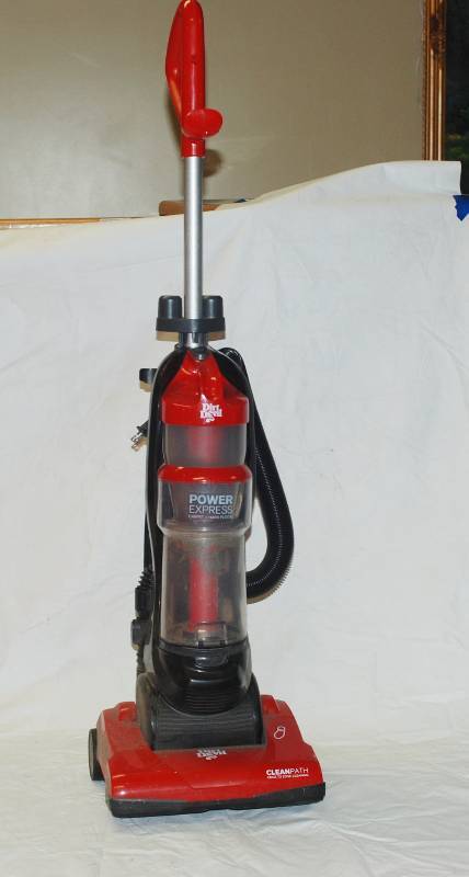 lot 5329 image: Dirt Devil Canister Vac M# UD20120 - Works