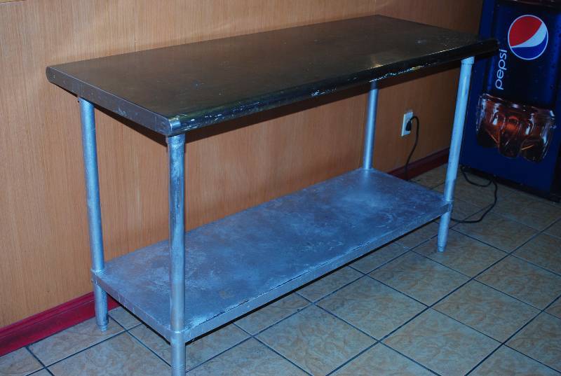 lot 5410 image: Stainless 5 Foot Restaurant Table