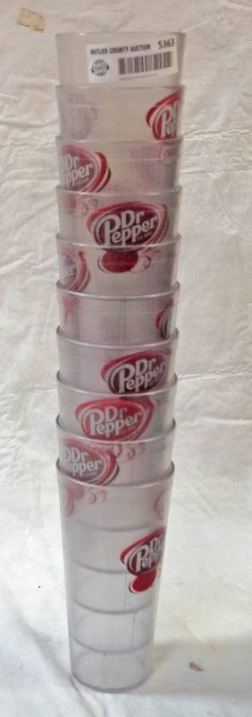 lot 5363 image: Lot of 10 - Dr. Pepper  Diet Dr. Pepper Tumblers 20 oz. Cups