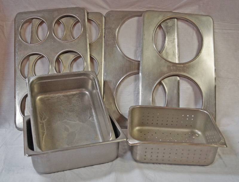 lot 5378 image: Big Lot of Steam Table Pans and Supplies