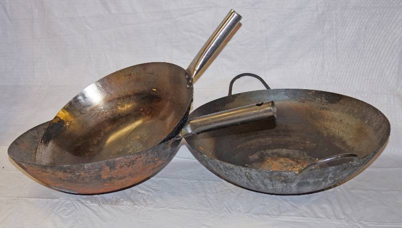 lot 5429 image: Lot of 3 Chinese Cooking WOKS