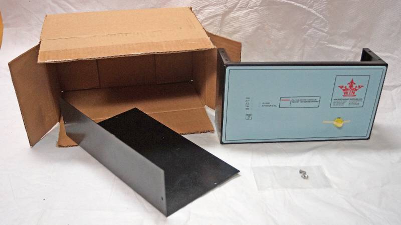 lot 5126 image: WIN Steam Table Digital Control Box Assembly - NEW IN BOX - orig price $200 M# 232-00127-01