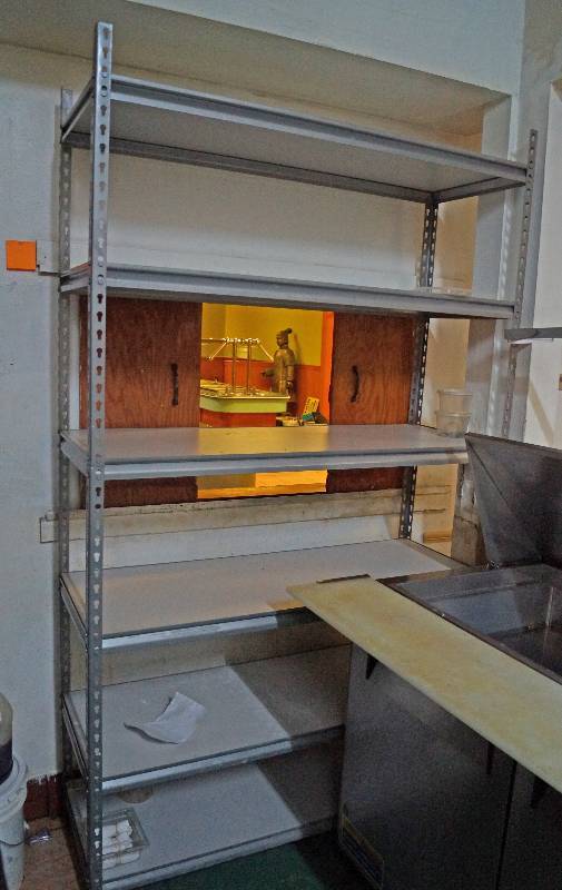 lot 5054 image: Metal Shelving Unit