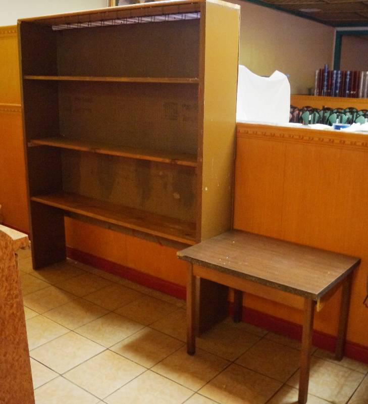 lot 5150 image: Shelf and Small Table