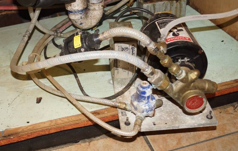 lot 5152 image: Carbonation Unit - Cornelius Inteli PumpMtr w A.O. Smith AC Motor