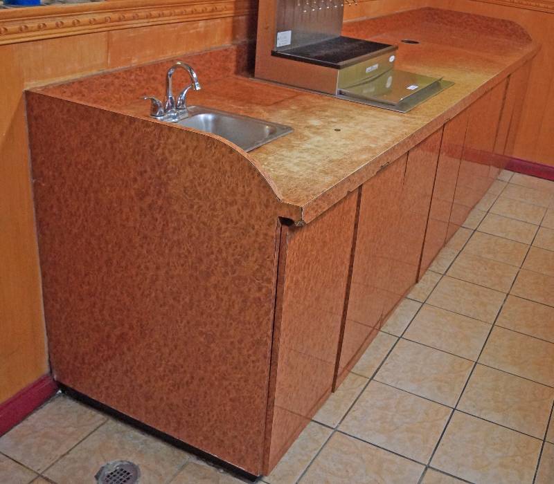 lot 5154 image: Large Drink Station  Cabinet w Sink and Cut Out for Ice Bin  Storage Below - See Photos