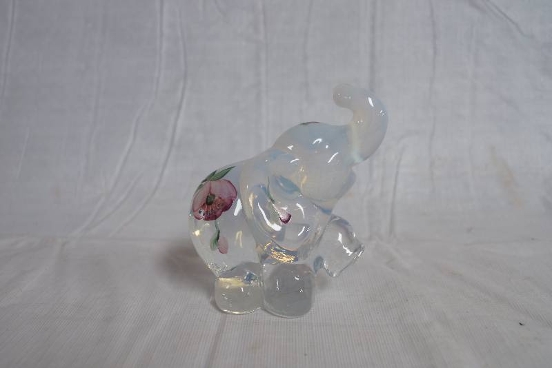 lot 1022 image: FENTON - Glass Painted Elephant - Beautiful Floral - VERY NICE Collectible