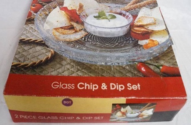 lot 9306 image: Nice 2 Pc Glass Chip and Dip Set in Box