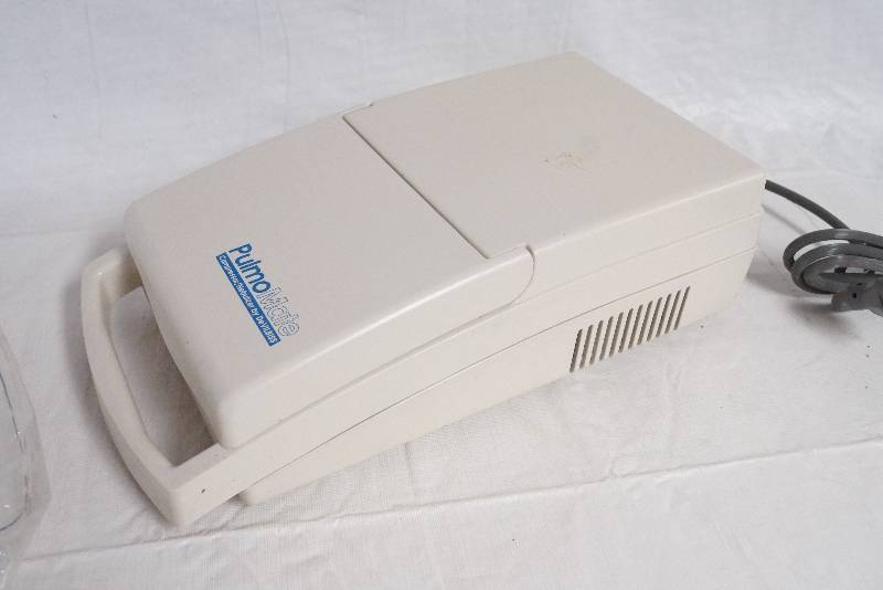 lot 99309 image: DeVilbiss Aerosol Therapy System NEBULIZER in Case