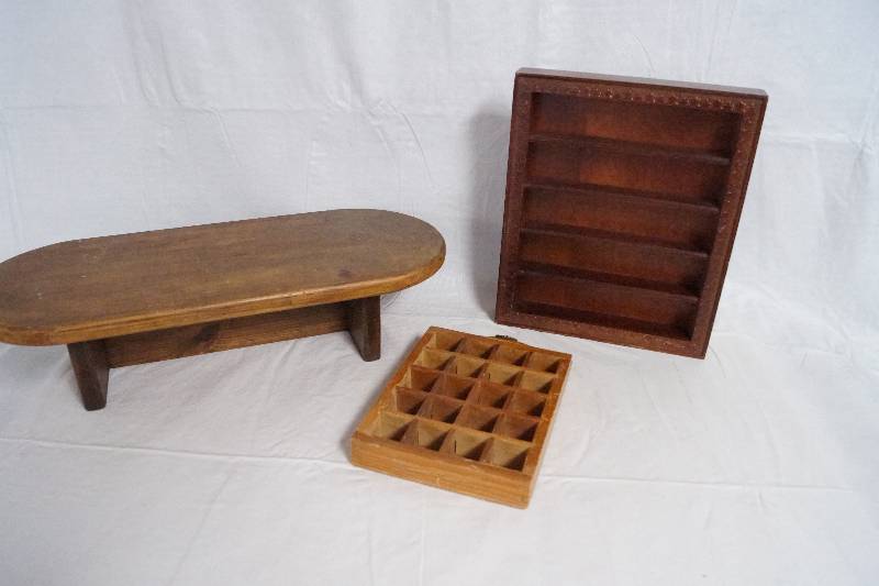 lot 99314 image: Misc. Wooden Shelves for your Collectibles