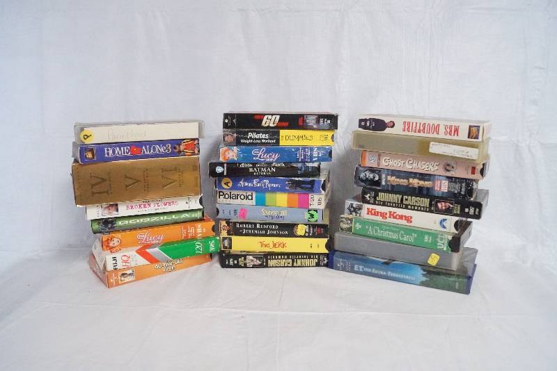 lot 99317 image: Lot of VHS Movies - Star Wars - I Love Lucy - Home Alone