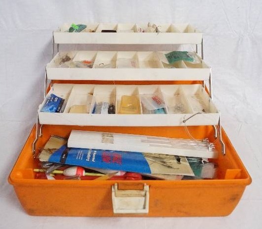 lot 9318 image: Fishing Tackle Box with LOTS of TACKLE