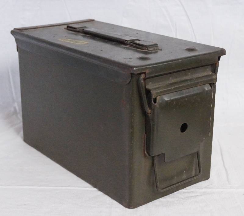 lot 1004 image: Metal Ammunition Box Army Green - Nice See pics for measurements