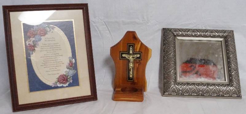 lot 9373 image: Assortment of Home Decor- Candle Holder, Mirror, Framed Picture- See Photos