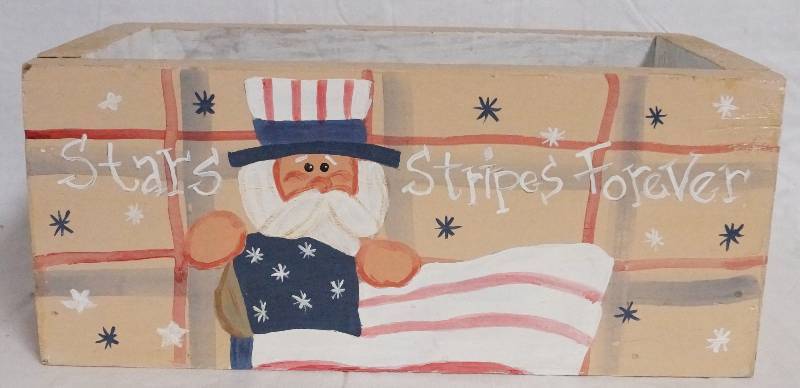lot 9376 image: Hand Painted Patriotic-Themed Wooden Box- Very Cute and One of a Kind
