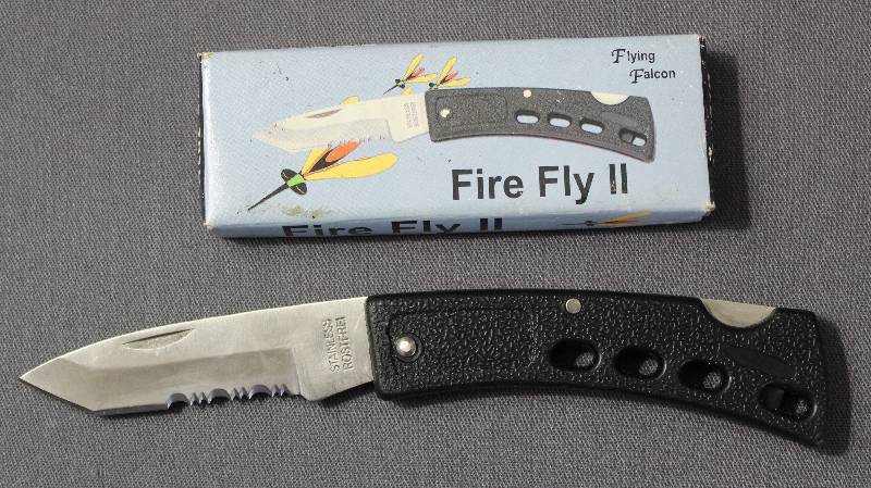 lot 9003 image: Fire Fly II - 3-34 Folding Lockback Pocket Knife - Tanto Blade. In Original Package