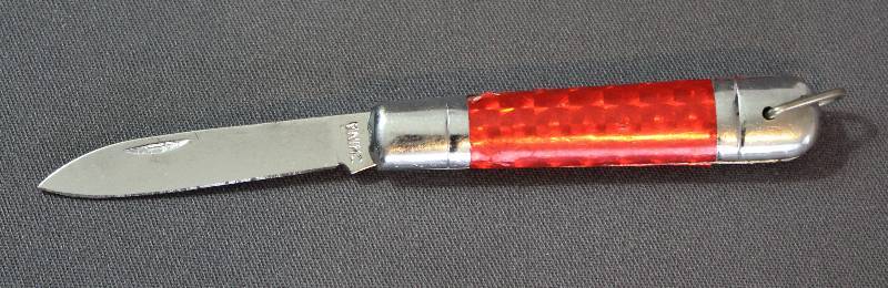 lot 9042 image: 3 Metal and Red Folding Pocket Knife with Key Ring.