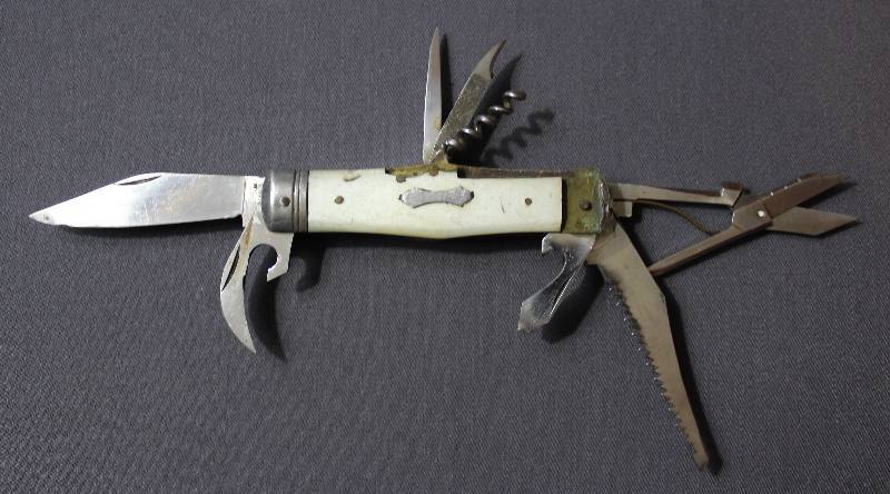 lot 9072 image: Vintage Japan Folding Multi-Tool Pocket Knife