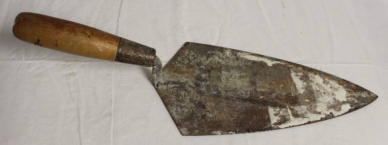 lot 9170 image: Vintage MarshallTown USA 19-11 Trowel & Masonry Hand Tool