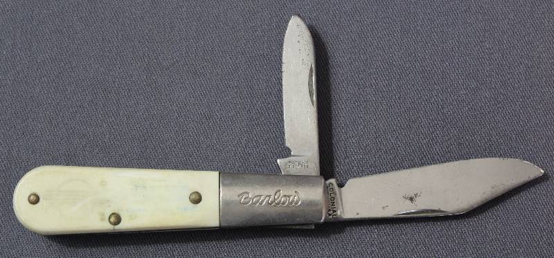 lot 9091 image: Vintage Colonial 3.5 Barlow Folding Multi-Blade Pocket Knife. Pat. 3.317.996