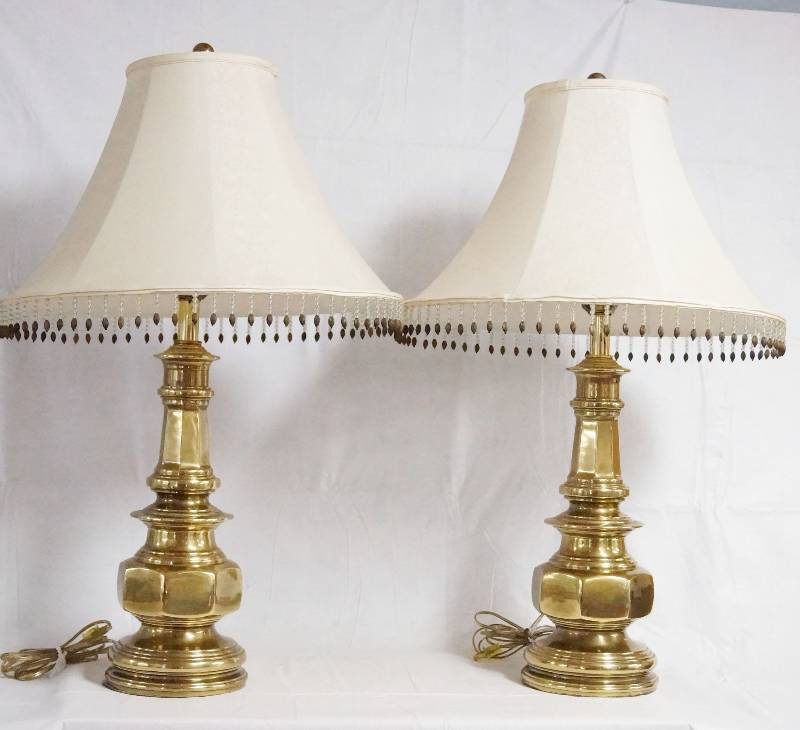 lot 9540 image: Set of 2 - Brass Lamps - VERY NICE Very Heavy and Tall - Good Shades w beaded fringe - SWEET