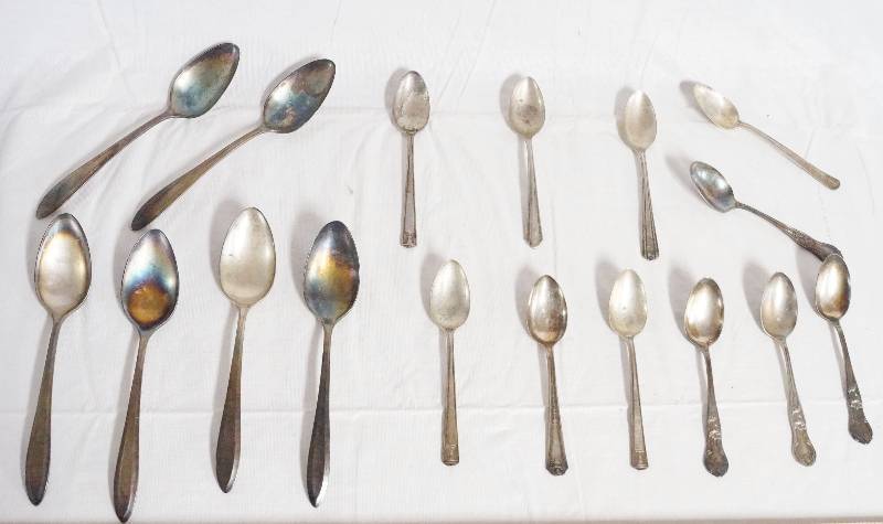 lot 9544 image: Vintage Flatware - Spoons - Unique styles - Check it out