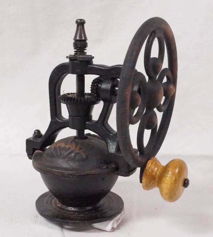 lot 9548 image: Vintage Coffee Grinder - WORKS See video